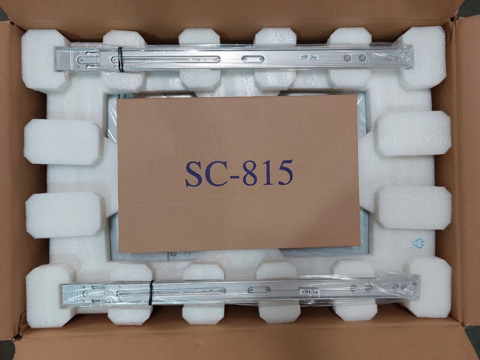 Netgear ReadyNAS 3100 Advanced Network Storage RNRP4410 with 4x1TB HDD - Image 3 of 4