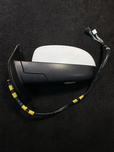 2007-2008 GMC Yukon Denali Left Driver Door Side View Mirror White OEM 15882674