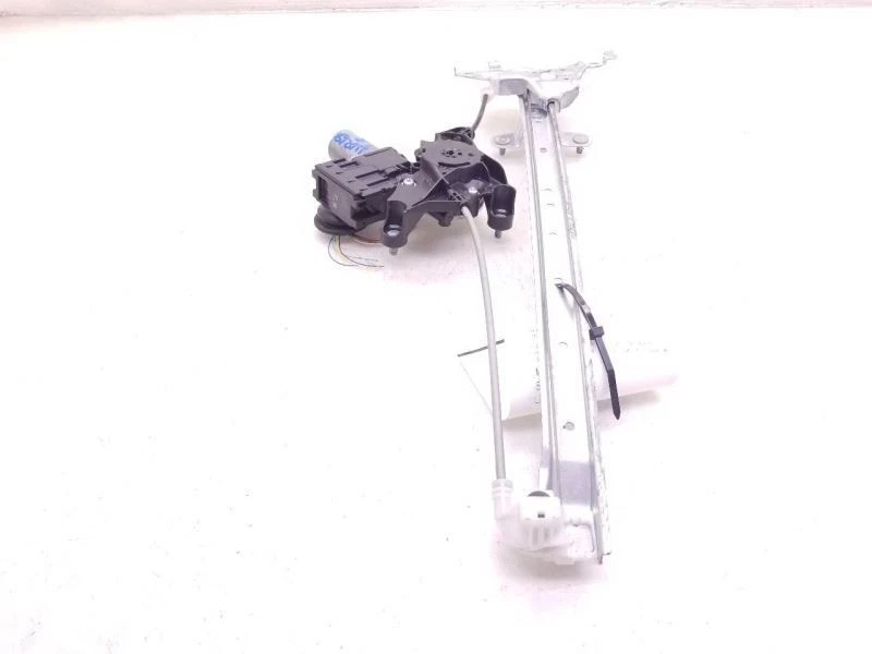 20-24 TOYOTA COROLLA SE 2.0L FWD AT DRIVER SIDE REAR DOOR WINDOW REGULATOR  - Image 4 of 4