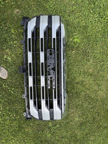 For GMC Sierra 1500 2022-2026 SLE/Pro Chrome Front Bumper Grille Grill 84878061