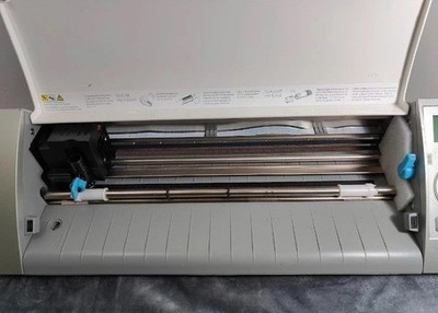 Silhouette Cameo 4 E158051 9T86 Die Cutter Tested Powers on No