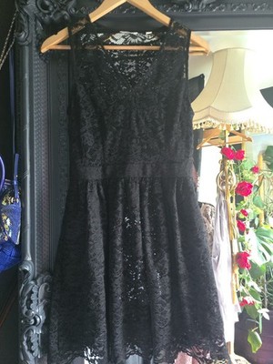 See-through Lace Mini Dess W Pockets and Zip Size 10 Petite Party Festival Dress