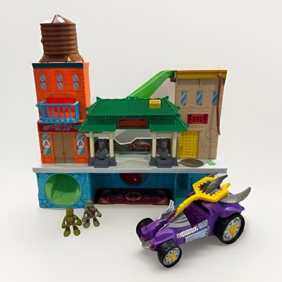 TMNT Half Shell Heroes Sewer Lair Playset Chinatown Shredder Figures Lot