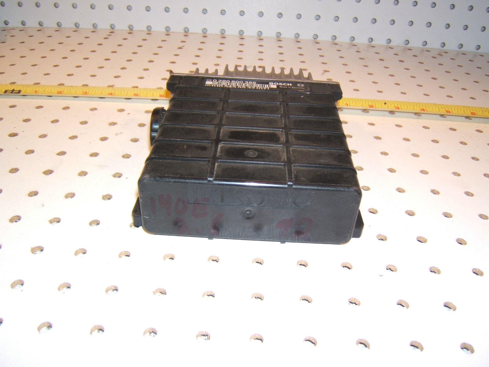 Picture 3 of 11