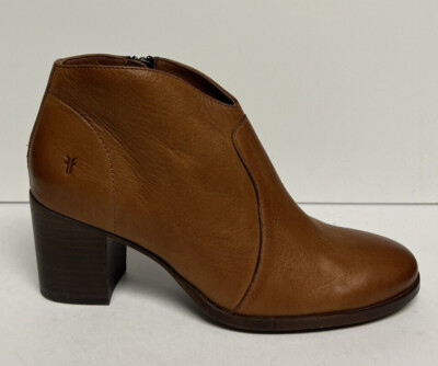 Frye Women's Nora Zip Booties Cognac, Size M