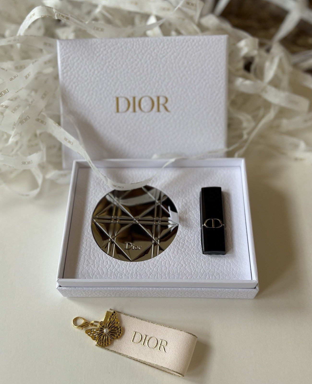 DIOR Silver Cannage Pocket Mirror & Rouge Lipstick Set with Charm-image