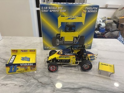 DAMAGED Greg Hodnett 1998 Vivarin GMP Sprint Car 1/18 Diecast Dirt COA #11H