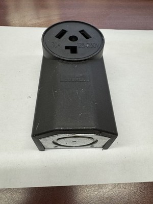 Cooper Wiring Devices 125 Dryer/ Power Outlet 30Amp 125/250V 3P 3Wire