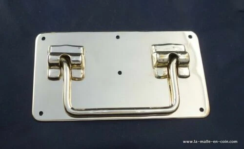 Meubles de rangement du XIXe siècle malles, coffres