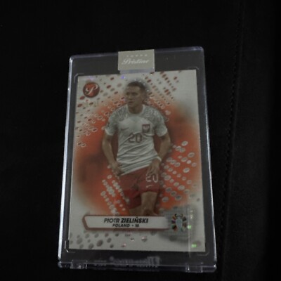 2023 Topps Pristine Road to UEFA Euro 2024 Orange Refractor /25 Piotr Zielinski