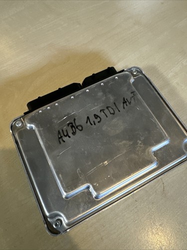 Unidad de control del motor Audi A4 B6 1,9 TDI AVF 038906019LJ - Imagen 4 de 4