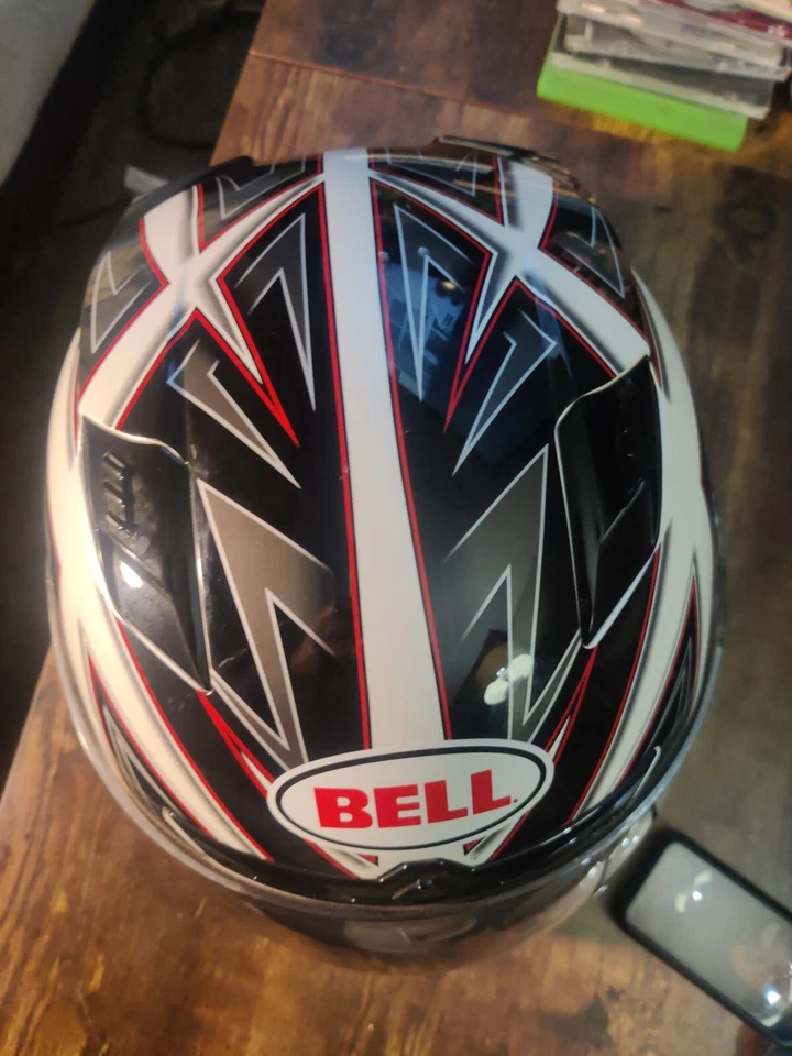 BELL Size S 55-56cm DOT Small Helmet Excellent Condition Ships Today - Image 2 of 4