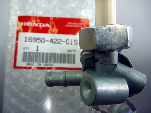 Valvola Petcock serbatoio carburante HONDA per CBX1000 1979,80 & 81 parti ori... - Foto 5 di 9