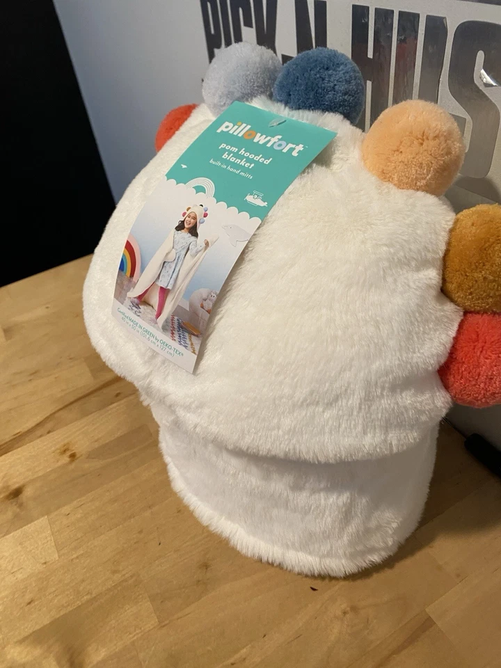 Manta con capucha Pillowfort Pom con guantes de mano incorporados niños 40x50 Oeko-Tex nueva Foto 3 de 4