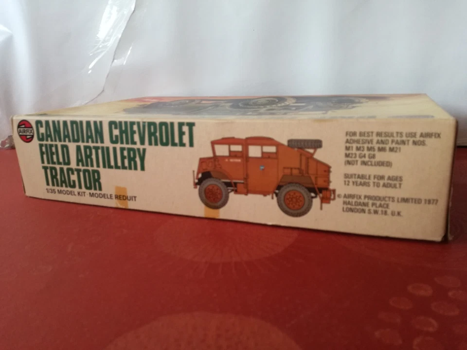 AIRFIX 08368 CMP FIELD ARTILLERY TRACTOR (trattore britannico WWII) KIT 1/35 - Immagine 4 di 4