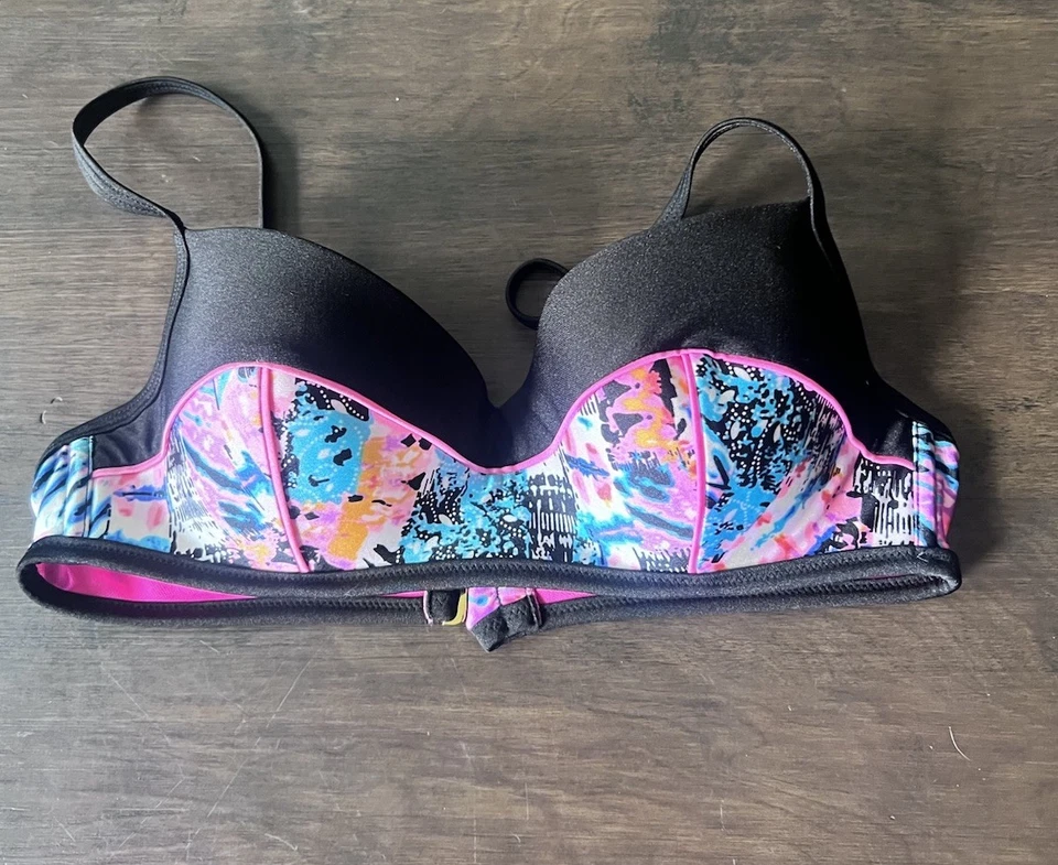 Sujetador de bikini Jessica Simpson sin tirantes con cable incorporado push up pequeño para mujer Foto 3 de 4