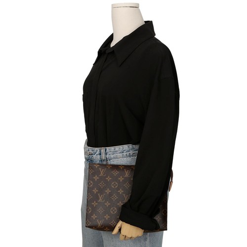 Louis Vuitton Pochette Toilette 26 M47542 144582578 - Bild 15 von 15