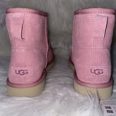 UGG Boots woman size 9 Floral  Woman classic ultra mini fleur  New in box