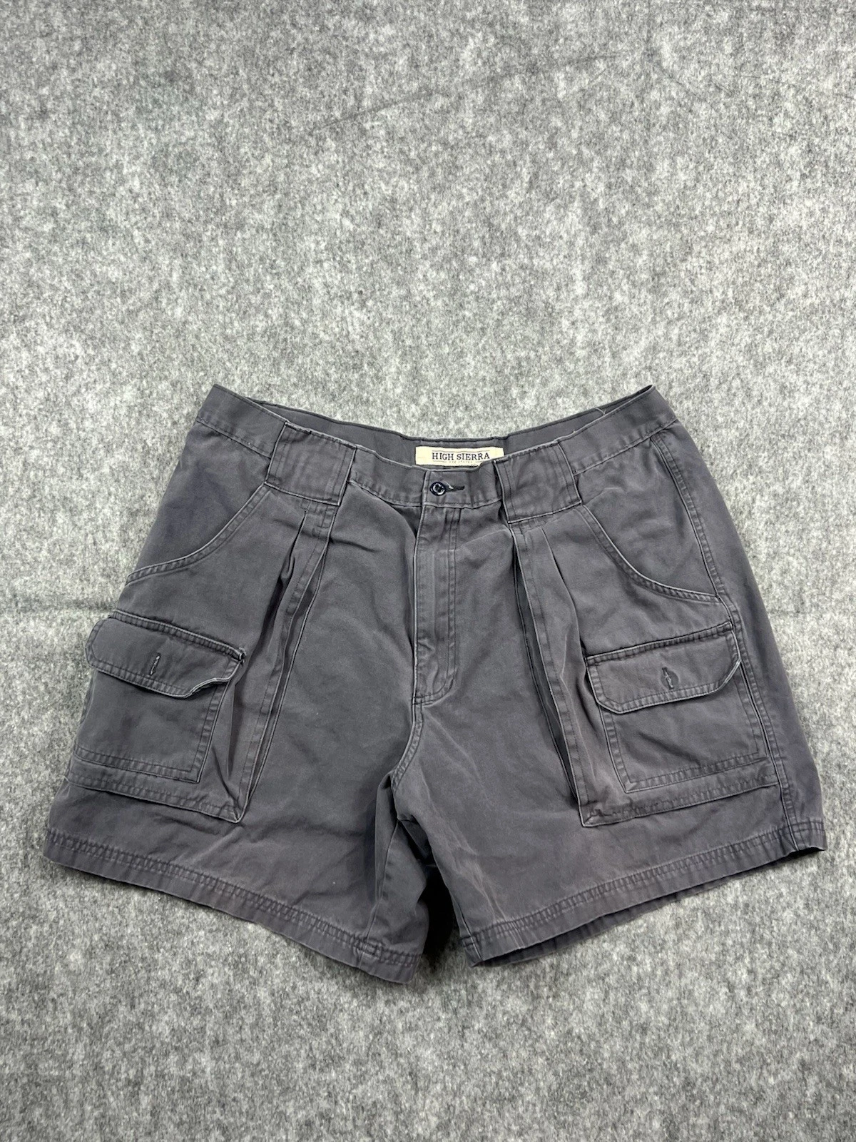 High Sierra Mens Navy Gray Cotton Cargo Shorts Casual/Outdoor/Hiking Size 38