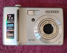 Samsung S73 Compact Camera 7.2mp 2.5 large LCD ASR Zoom With Case