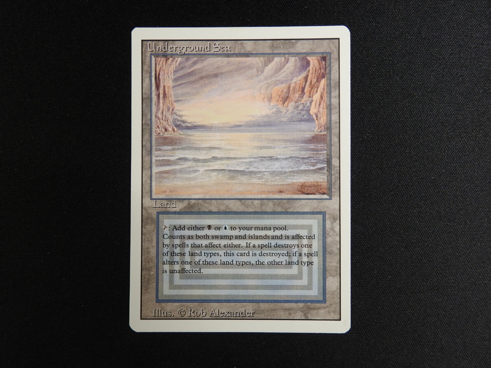 Underground Sea NM [Revised Edition] Mtg Magic Free Tracking!