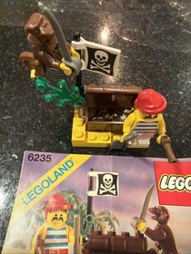 Vintage Lego&reg; Pirates Buried Treasure (6235) - Complete w/ Instructions (no box)