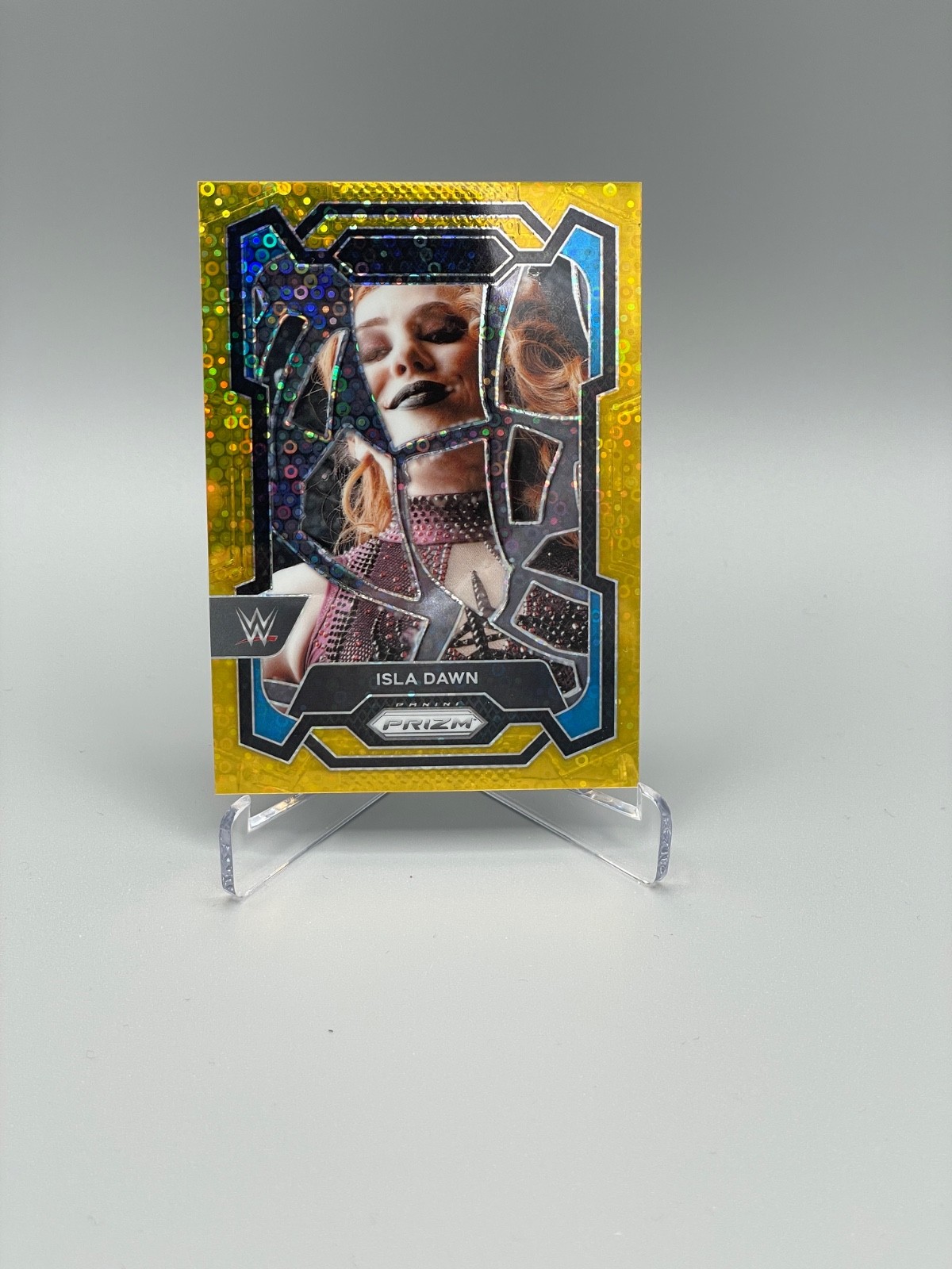 2024 Panini Prizm WWE #194 Isla Dawn Undercard Gold /10