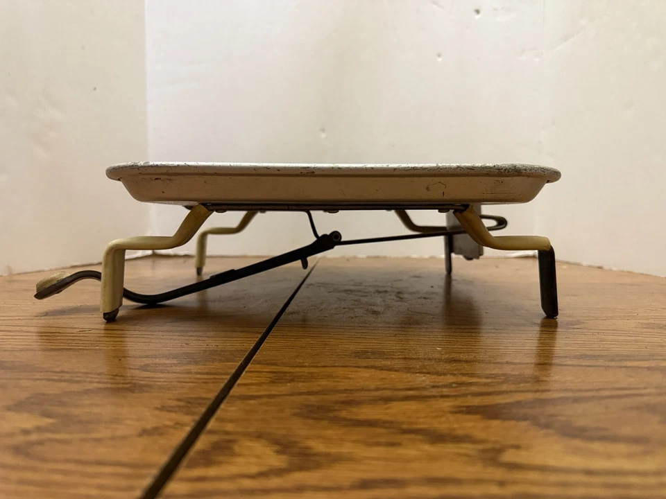 Bandeja de ventana de coche vintage A & W raíz helada cerveza metal coche salto con mostrador Foto 4 de 4