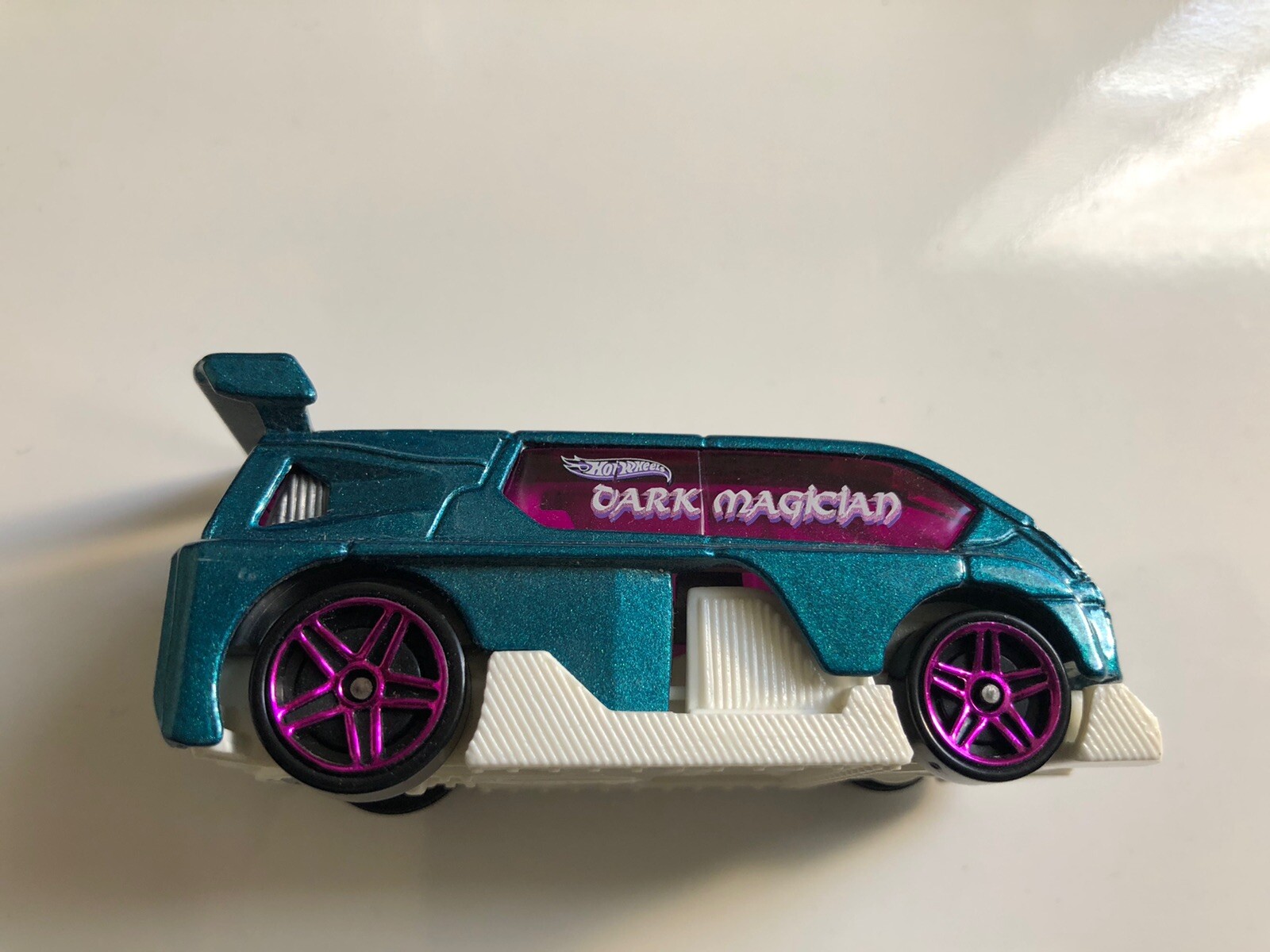 Picture 4 of 6