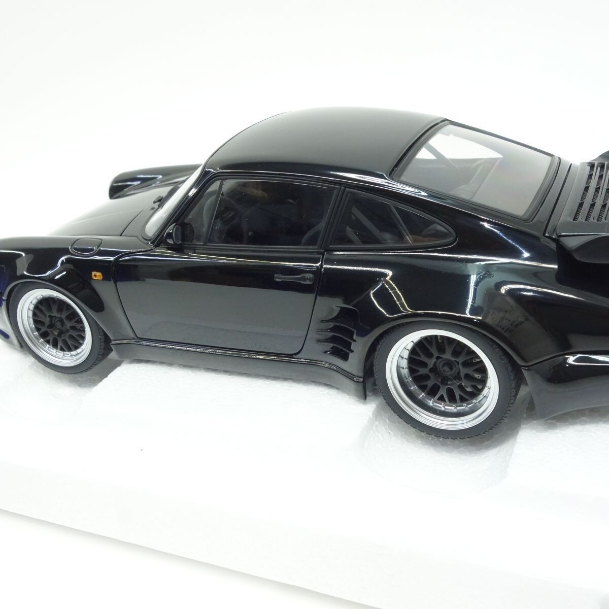 s-l1200.jpg s-l1200.jpg