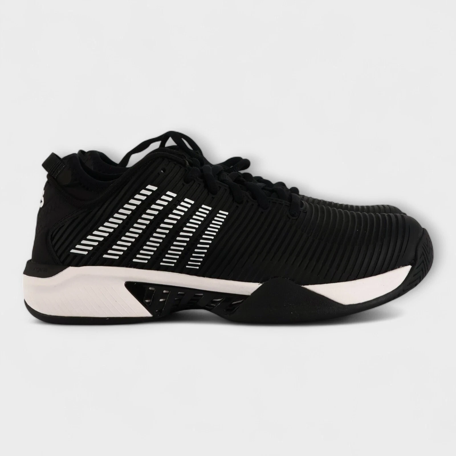 Baskets de tennis homme K Swiss Hypercourt Supreme pointure 9