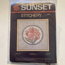 New Vtg Sunset Stitchery Pink SATIN LILY Embroidery Kit 314 Blyler 5x5