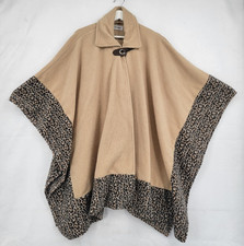Le Moda Poncho Womens One Size Beige Fleece Cape Animal Print New One Button