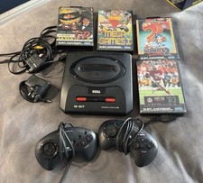 SEGA Mega Drive II 16-Bit PAL Black Console Bundle w/ 2 Controllers, PSU & AV