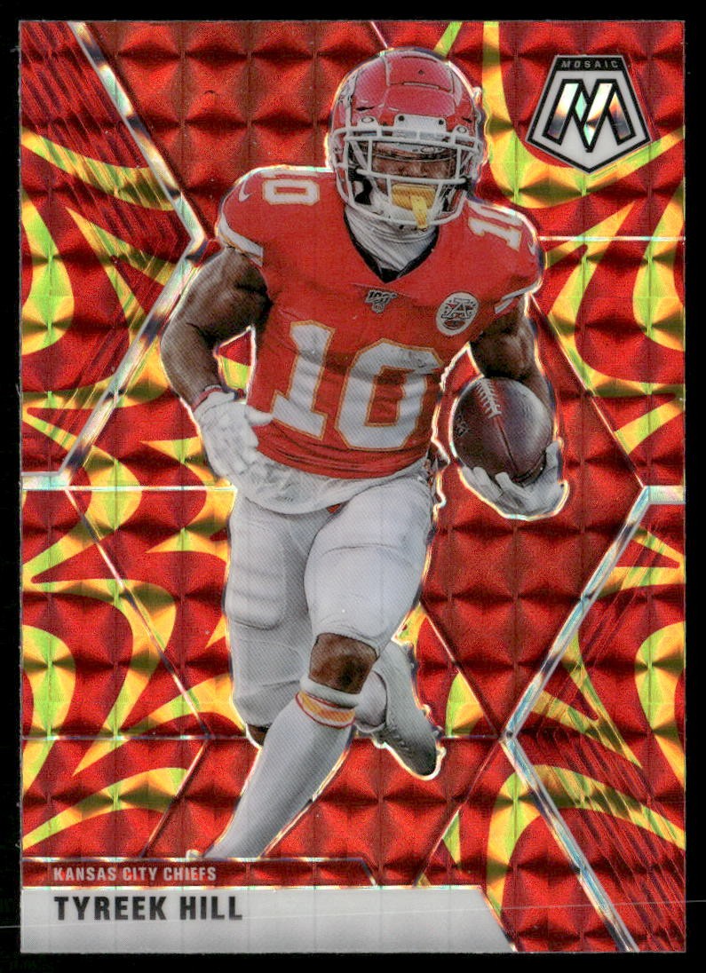 2020 Panini Mosaic #5 Tyreek Hill Prizm Reactive Gold