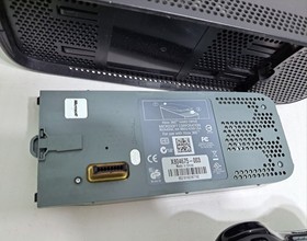 Microsoft Xbox 360 Elite Console Bundle Controllers Power Supply Cables Kinect 