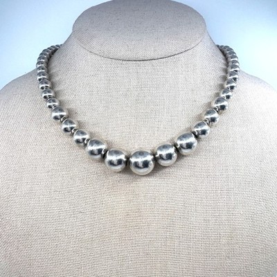 Abgestufte Perlenkette 925 Sterling Silber 18-20'' verstellbar am Tigerschwanz