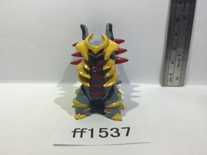 pokemon giratina figure