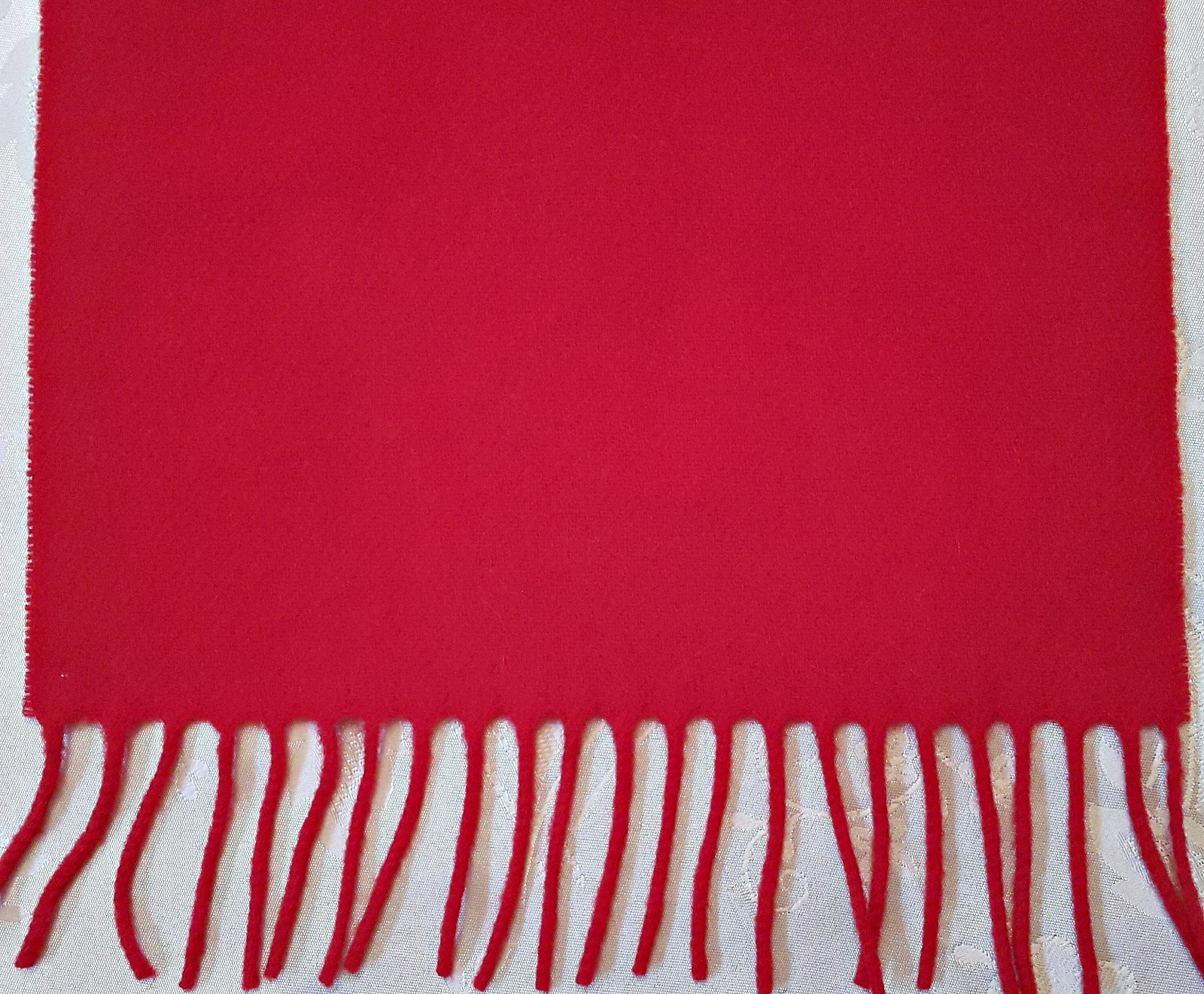 VINTAGE AUTHENTIC HELLOGG'S SOLID RED LAMBSWOOL L… - image 2