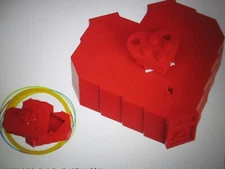 Lego Valentine's Day Heart Box - Set 40051 - 100% Complete Parts