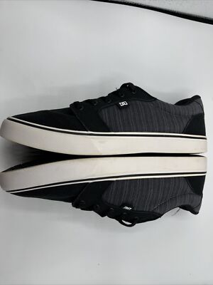 DC Anvil TX 320040-BGM Mens Black Canvas Skate Inspired  display picture 1