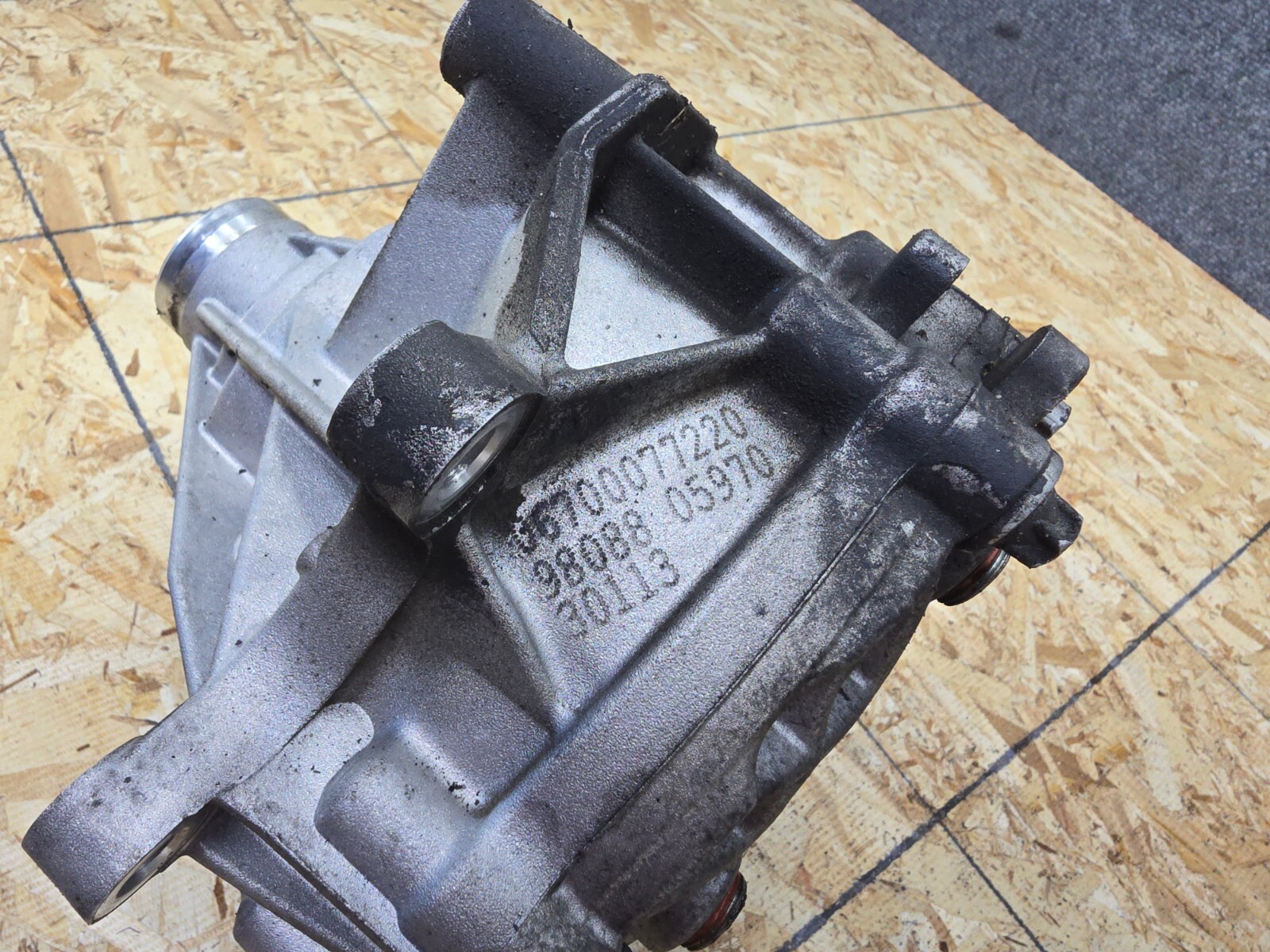 FRONT DIFFERENTIAL AXLE CARRIER OEM 40K 14-17 MASERATI GHIBLI S QUATTROPORTE
