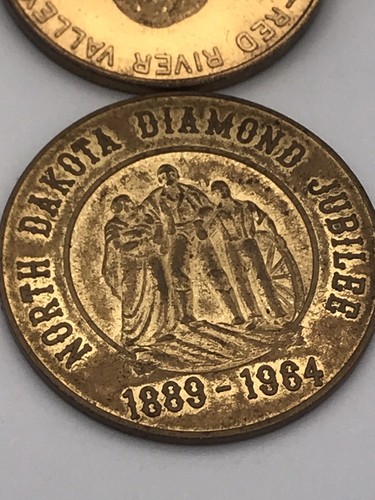 Lote De 4 Fichas De Moneda De Colección Dakota del Norte Diamante Jubileo Grafton Bank - Imagen 7 de 7