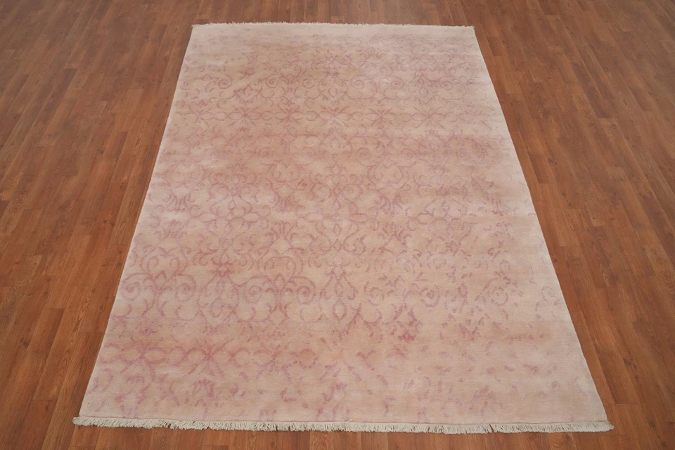 Pastel Colors Nepalese Area Rug 6x8 Hand-knotted Damask Pattern in Wool/ Silk - Image 4 of 4