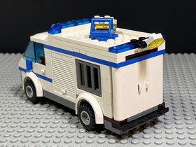 LEGO City 7286 Prisoner Transport 2011 No Dirt-bike