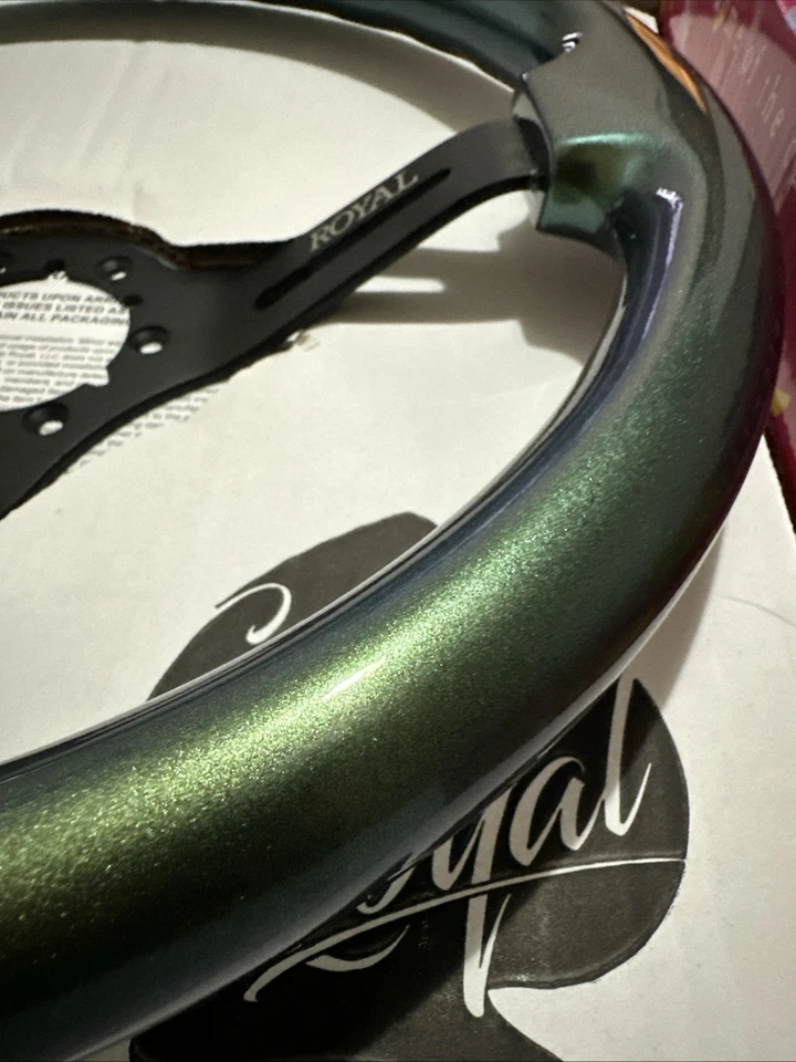 Custom Grip Royal Steering Wheel Flip Flop- Gold, Green Metallic On Black 350mm - Image 4 of 4