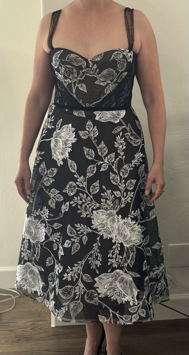 Marchesa Notte Black White Floral Embroidered Lace Midi Dress Sweetheart Size 10