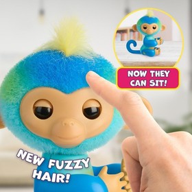 Fingerlings Interactive Baby Monkey Toy - 70+ Sounds & Reactions New 2023