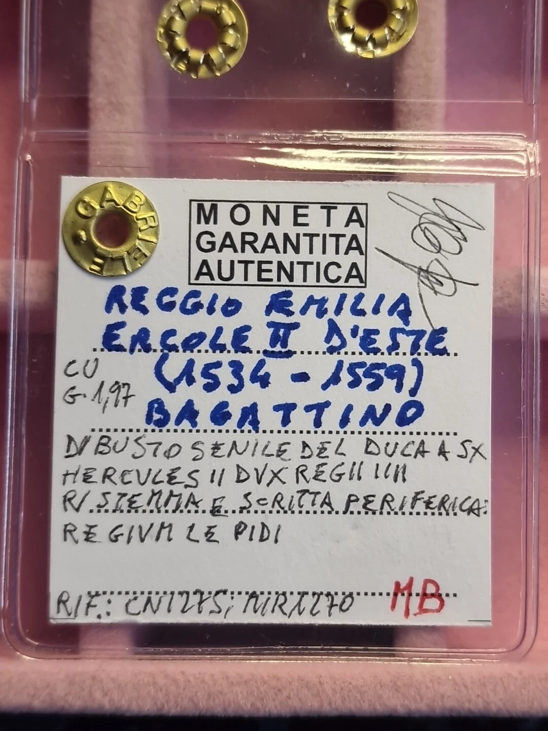 Foto 15 di 18