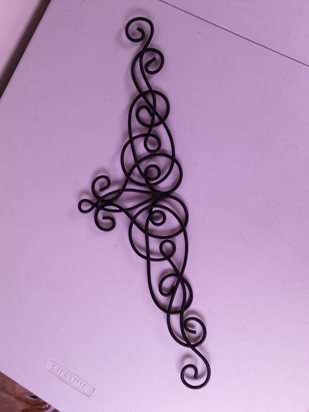 Medium Metal Wall Hanging Scroll Black